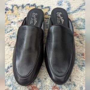 Seychelles Black Loafers Size 7.5 Womens